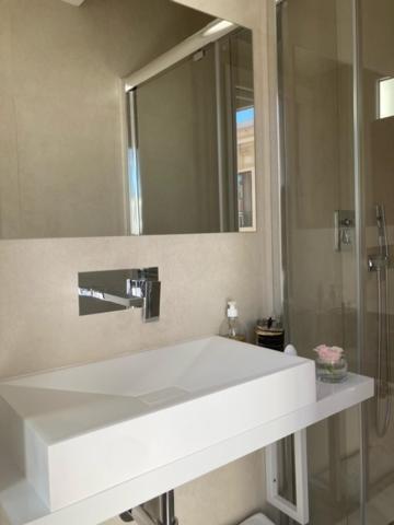 Chambre Privee Au Coeur De La Ville Nice Ngoại thất bức ảnh